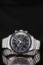 Load image into Gallery viewer, OMEGA SPEEDMASTER MOONWATCH
