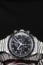 Load image into Gallery viewer, OMEGA SPEEDMASTER MOONWATCH
