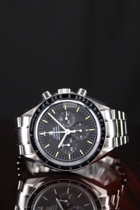 OMEGA SPEEDMASTER MOONWATCH