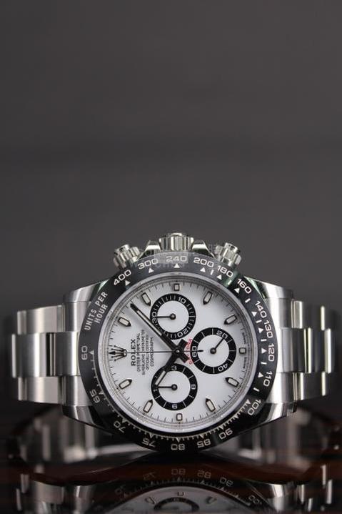 ROLEX COSMOGRAPH DAYTONA